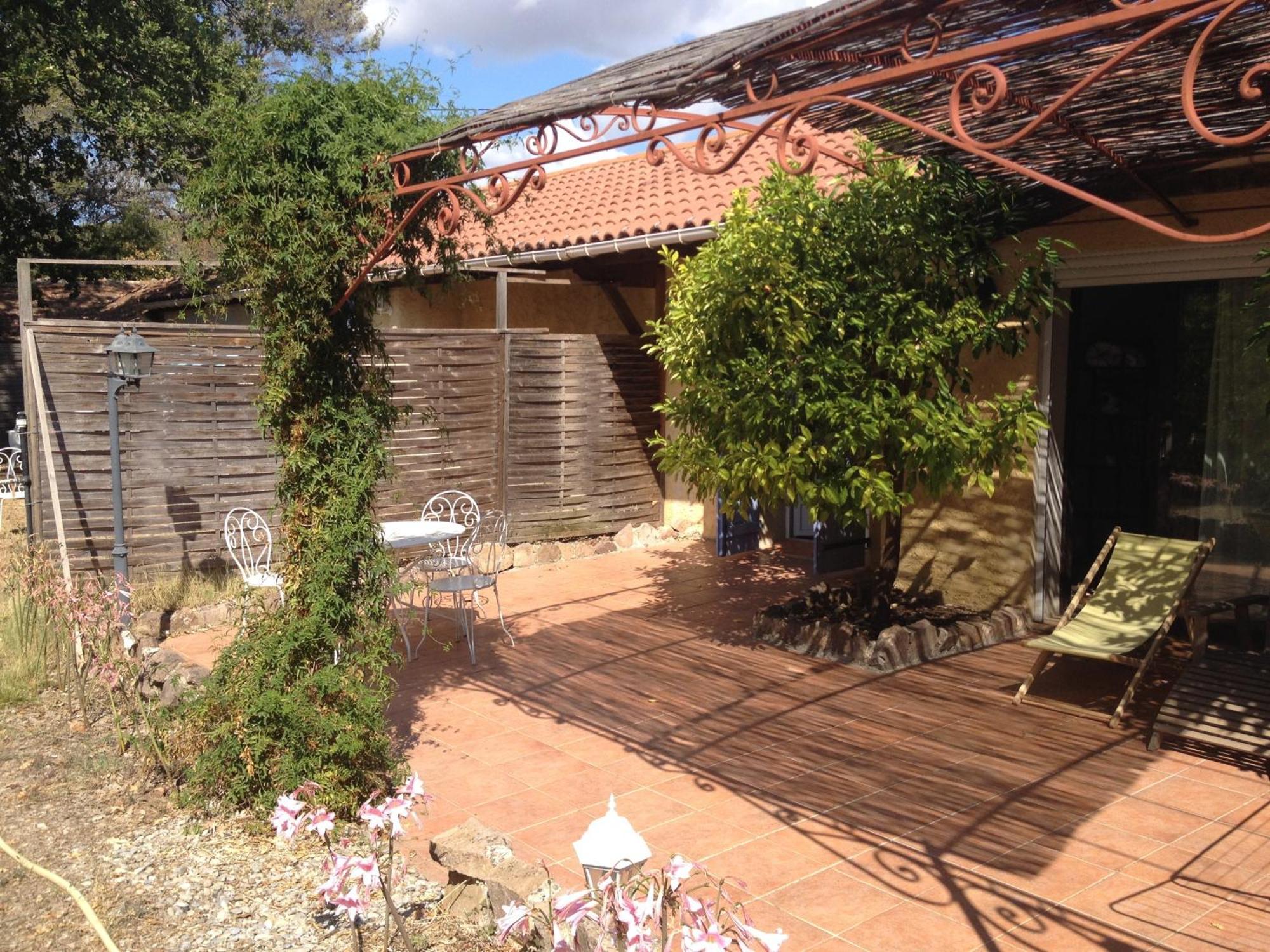 Domaine De La Marseillaise Apartamento La Crau Quarto foto