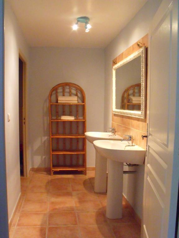 Domaine De La Marseillaise Apartamento La Crau Quarto foto